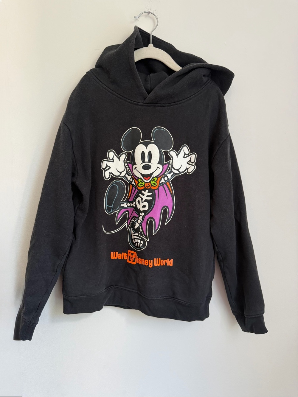 Walt Disney World Kids Black Mickey Mouse Halloween Hoodie (Size 9/10)